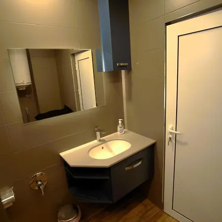 Emona 5 Floor 2 Burgas Stad