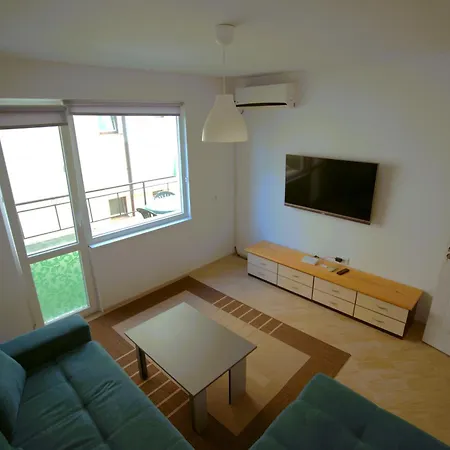 Апартамент Emona 5 Floor 2 Бургас