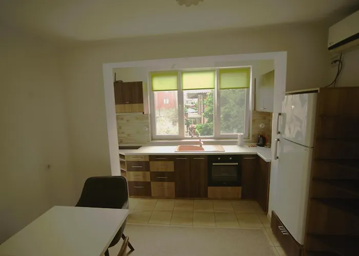 Emona 5 Floor 2 بورغاس