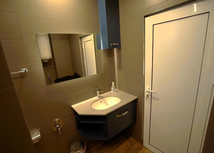 Emona 5 Floor 2 بورغاس